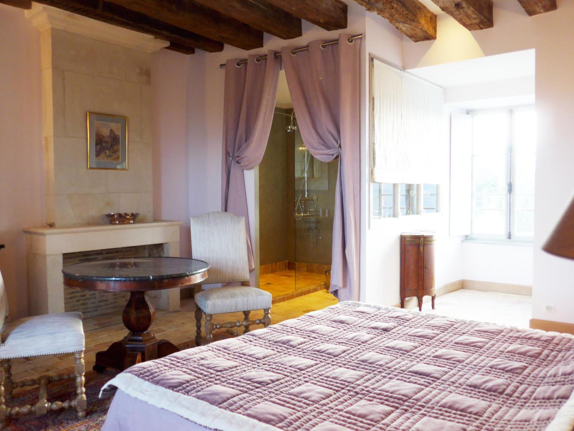 Bed and Breakfast Le Prieure De Loups Saint-Michel-en-Brenne Экстерьер фото